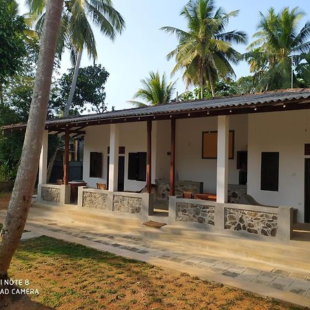 Priyanka Villa Bentota Exterior foto
