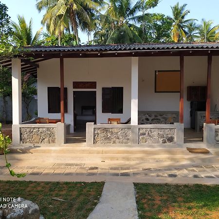 Priyanka Villa Bentota Exterior foto