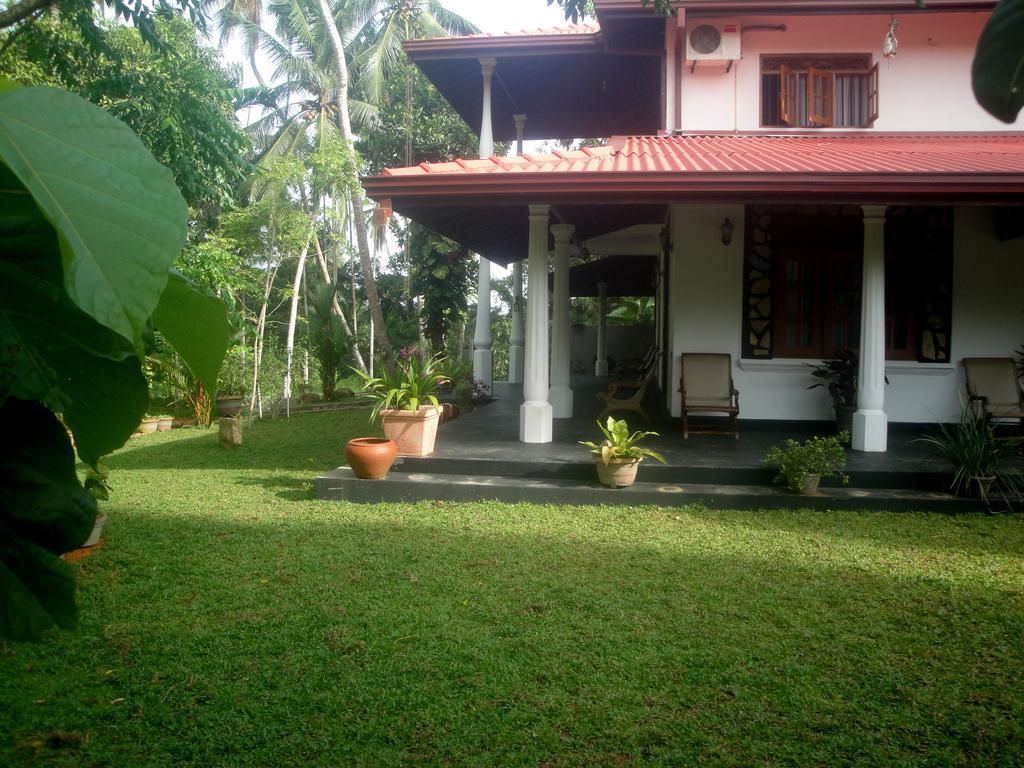 Priyanka Villa Bentota Quarto foto